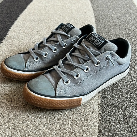 Converse gray Girls size 3 - Picture 1 of 4